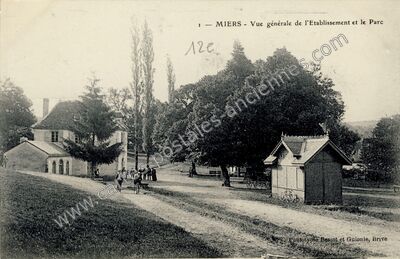 Carte postale ancienne Vue générale de l'Etablissement et le Parc — Miers (Lot)