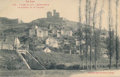 Carte postale ancienne Le Château et le Village — Montbrun (Lot)