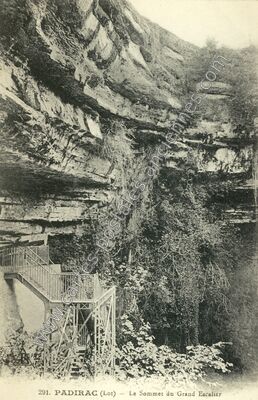 Carte postale ancienne Le Sommet du Grand Escalier — Padirac (Lot)