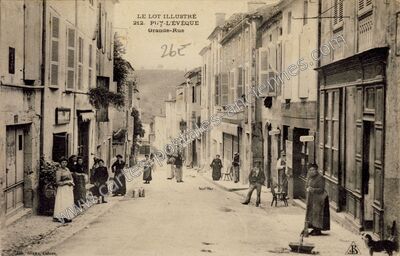 Carte postale ancienne Grande-Rue — Puy-l'Évêque (Lot)