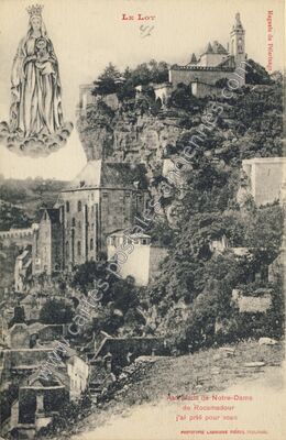 Carte postale ancienne Aux pieds de Notre-Dame de Rocamadour — Rocamadour (Lot)