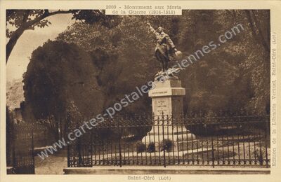 Carte postale ancienne Monument aux Morts de la Guerre — Saint-Céré (Lot)