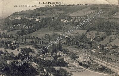 Carte postale ancienne La Gare et le Puy d'Issolutu, autrefois Uxeliodunum — Saint-Denis-lès-Martel (Lot)