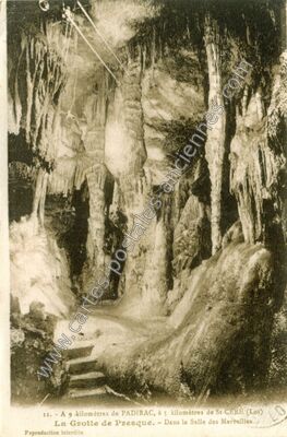 Carte postale ancienne Grotte de Presque — Saint-Médard-de-Presque (Lot)
