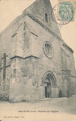 Carte postale ancienne Porche de l'Eglise — Salviac (Lot)