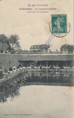 Carte postale ancienne Le Lavoir Public — Varaire (Lot)