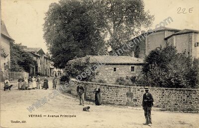 Carte postale ancienne Avenue Principale — Vayrac (Lot)