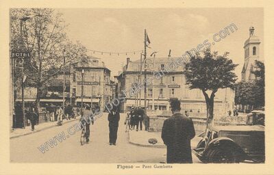 Carte postale ancienne Pont Gambetta — Figeac (Lot)