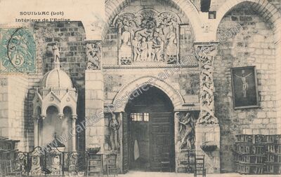 Carte postale ancienne Intérieur de l'Eglise — Souillac (Lot)
