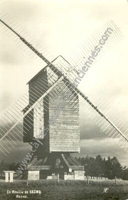 Carte postale ancienne Le Moulin de VALMY — Valmy (Marne)
