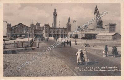 Carte postale ancienne Vue d'ensemble de la Gare Maritime — Cherbourg (Manche)