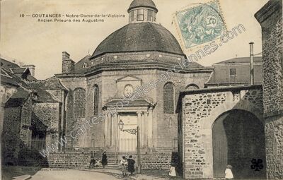 Carte postale ancienne Notre-Dame-de-la-Victoire Ancien Prieure des Augustins — Coutances (Manche)