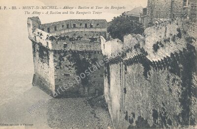 Carte postale ancienne Abbaye - Bastion et Tour des Remparts — Le Mont-Saint-Michel (Manche)