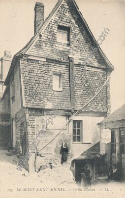 Carte postale ancienne Vieille Maison — Le Mont-Saint-Michel (Manche)