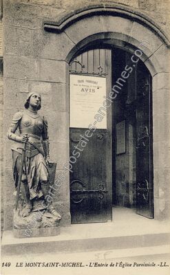 Carte postale ancienne L'Entrée de l'Église Paroissiale — Le Mont-Saint-Michel (Manche)