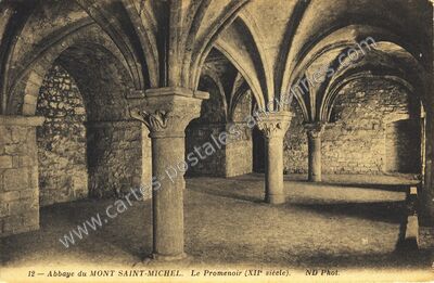 Carte postale ancienne Abbaye du MONT SAINT-MICHEL. Le Promenoir (XIIe siècle) — Le Mont-Saint-Michel (Manche)