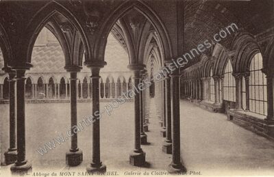 Carte postale ancienne Abbaye du Mont Saint-Michel. Galerie du Cloitre — Le Mont-Saint-Michel (Manche)