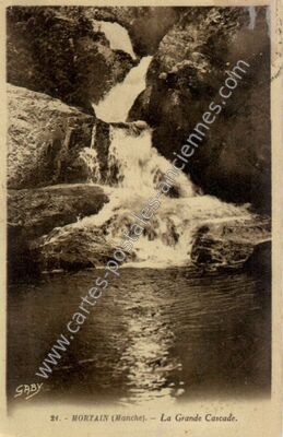 Carte postale ancienne La Grande Cascade — Mortain (Manche)