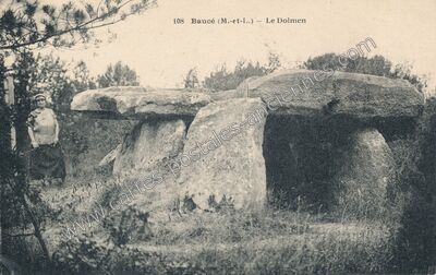 Carte postale ancienne Le Dolmen — Baugé (Maine-et-Loire)