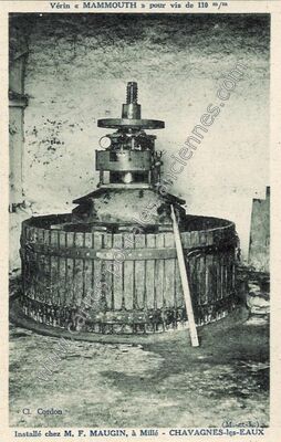 Carte postale ancienne Vérin « MAMMOUTH » pour vis de 110 m/m — Chavagnes (Maine-et-Loire)