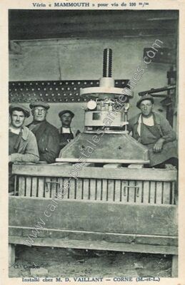 Carte postale ancienne Vérin « MAMMOUTH » pour vis de 100 m/m — Corné (Maine-et-Loire)