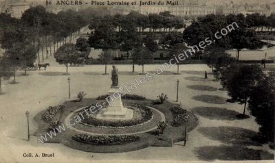 Carte postale ancienne Place Lorraine et Jardin du Mail — Angers (Maine-et-Loire)