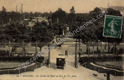 Carte postale ancienne Le Jardin du Mail en été — Angers (Maine-et-Loire)