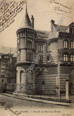 Carte postale ancienne Tourelle du Palais de l'Évêché — Angers (Maine-et-Loire)