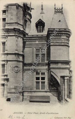 Carte postale ancienne Hôtel Pincé, détails d'architecture — Angers (Maine-et-Loire)