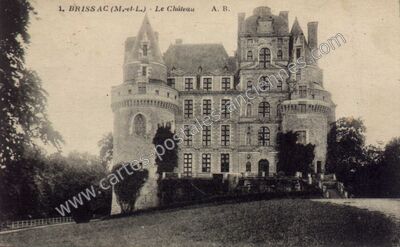Carte postale ancienne Chateau de Brissac — Brissac-Quincé (Maine-et-Loire)