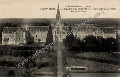 Carte postale ancienne MAISON-MÈRE des FILLES de la CHARITÉ du SACRÉ-CŒUR de JÉSUS — La Salle-de-Vihiers (Maine-et-Loire)