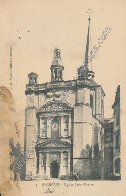 Carte postale ancienne Eglise Saint-Pierre — Saumur (Maine-et-Loire)