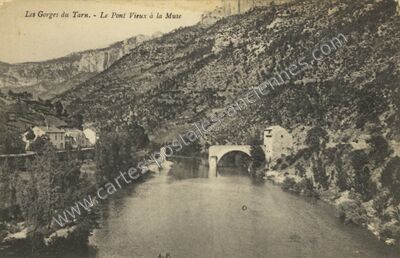 Carte postale ancienne Gorges du Tarn — Albaret-Sainte-Marie (Lozère)