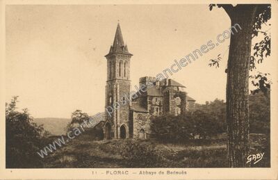 Carte postale ancienne Abbaye de Bedouès — Florac (Lozère)