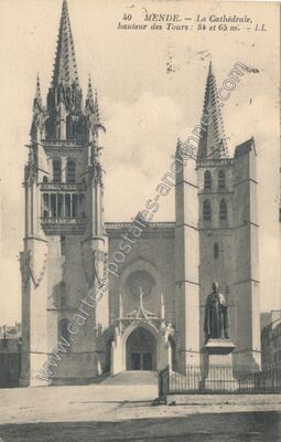 Carte postale ancienne La Cathédrale, hauteur des Tours : 84 et 65 m — Mende (Lozère)