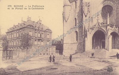 Carte postale ancienne La Préfecture et le Portail de la Cathédrale — Mende (Lozère)