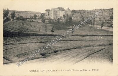 Carte postale ancienne Ruines du Château gothique de Billaire — Saint-Chély-d'Apcher (Lozère)