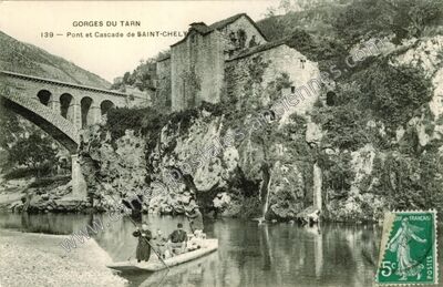 Carte postale ancienne St Chely — Saint-Chély-d'Apcher (Lozère)