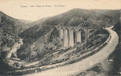 Carte postale ancienne Vallee de l'Enfer — Saint-Léger-de-Peyre (Lozère)