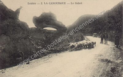 Carte postale ancienne Le Sabot — La Canourgue (Lozère)
