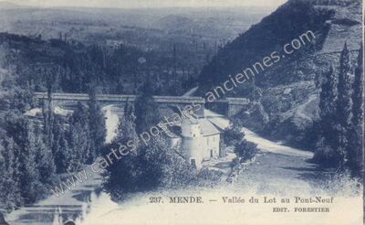 Carte postale ancienne Vallée du Lot au Pont-Neuf — Mende (Lozère)