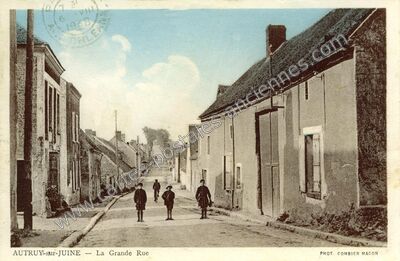 Carte postale ancienne La Grande Rue — Autruy-sur-Juine (Loiret)