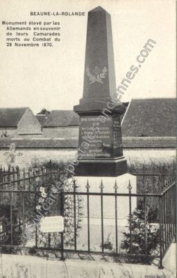 Carte postale ancienne Monument élevé par les Allemands en souvenir de leurs Camarades morts au Combat du 28… — Beaune-la-Rolande (Loiret)