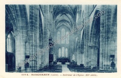 Carte postale ancienne Intérieur de l'Église (XIIe siècle) — Boiscommun (Loiret)