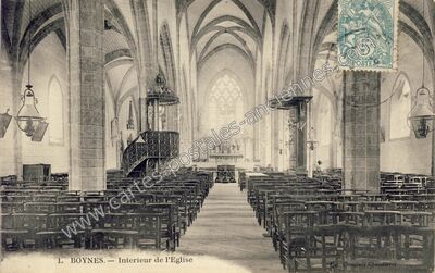 Carte postale ancienne Intérieur de l'Église — Boynes (Loiret)