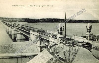 Carte postale ancienne Le Pont-Canal (longueur 662 m.) — Briare (Loiret)