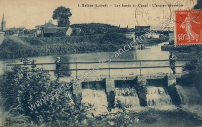 Carte postale ancienne Les bords du Canal - L'ancien déversoir — Briare (Loiret)