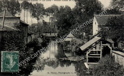 Carte postale ancienne Le Canal — Ancien Fossé du Château — Chateaurenard (Loiret)