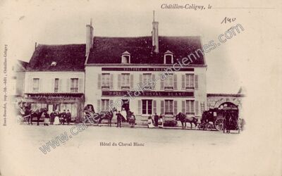 Carte postale ancienne Hôtel du Cheval Blanc — Châtillon-Coligny (Loiret)