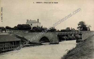 Carte postale ancienne Pont sur le Canal — Chécy (Loiret)